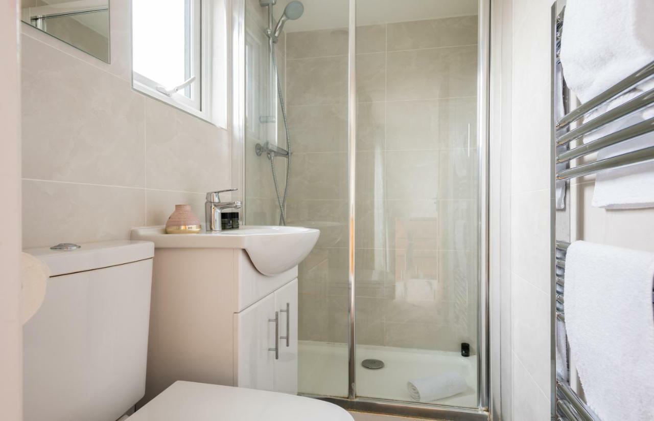 The Canary Way - Contemporary 4Bdr Home With Parking Оксфорд Екстер'єр фото